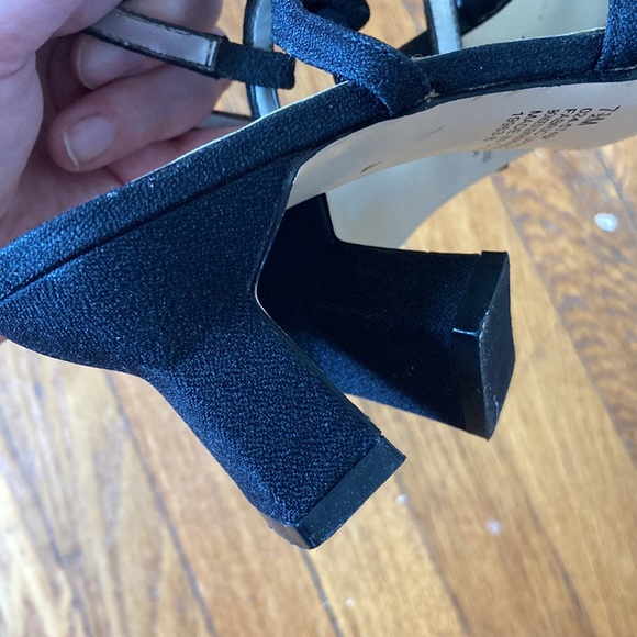 Vintage Jacqueline Ferrar Strappy Dress Shoes Size 7 1/2 - Picture 4 of 4